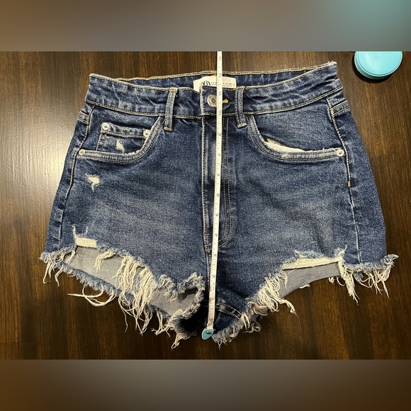 Zara shorts - Picture 5 of 5